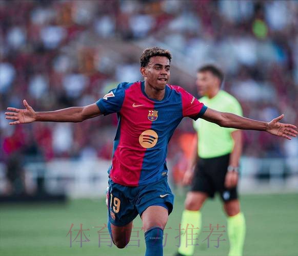 马卡：皇马巴萨都有意签下桑坦德竞技18岁前腰